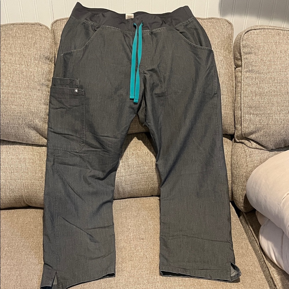 Figs Charcoal Utility Joggers with Teal Drawstring MED